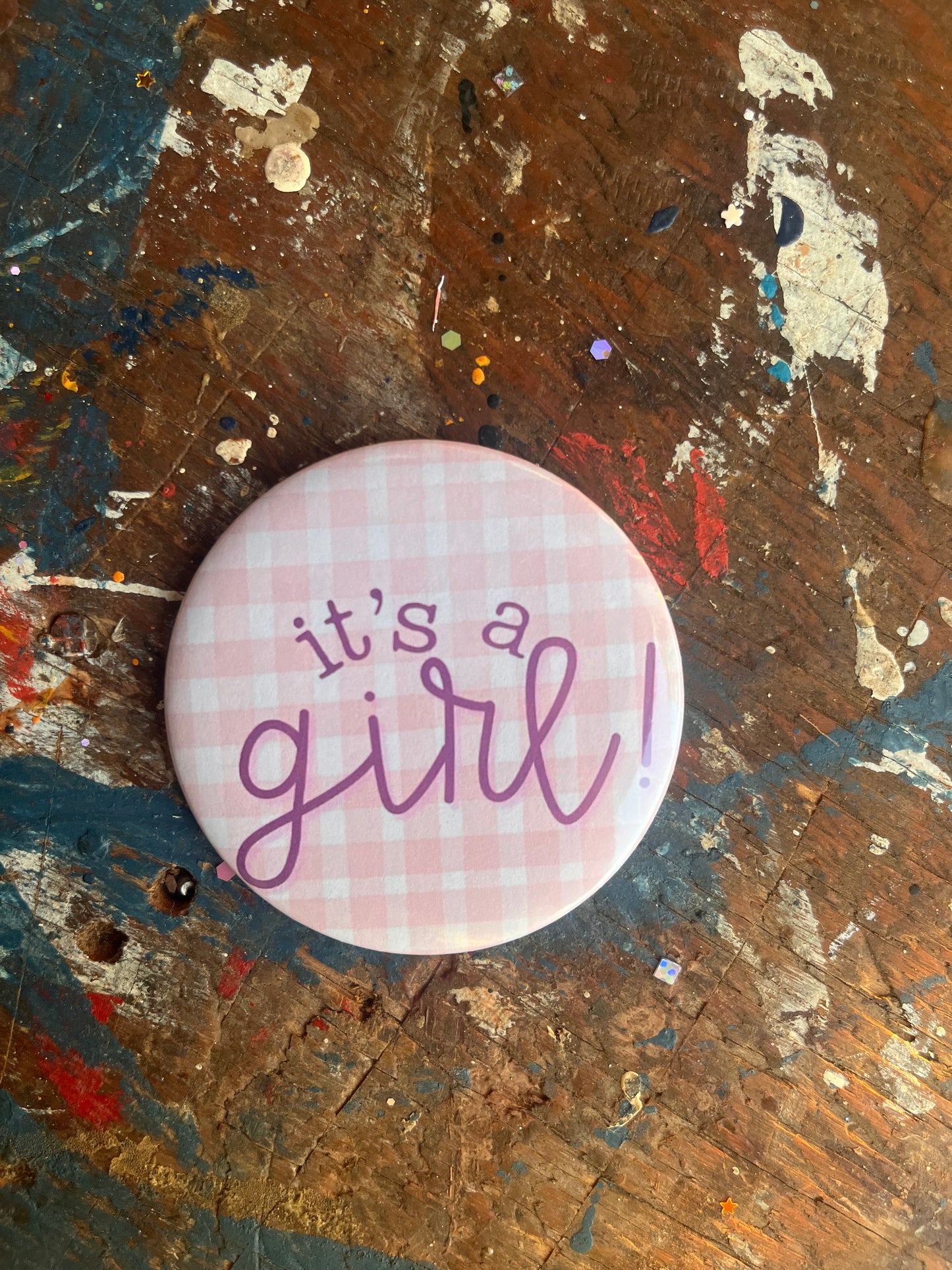 "it's a girl!" button